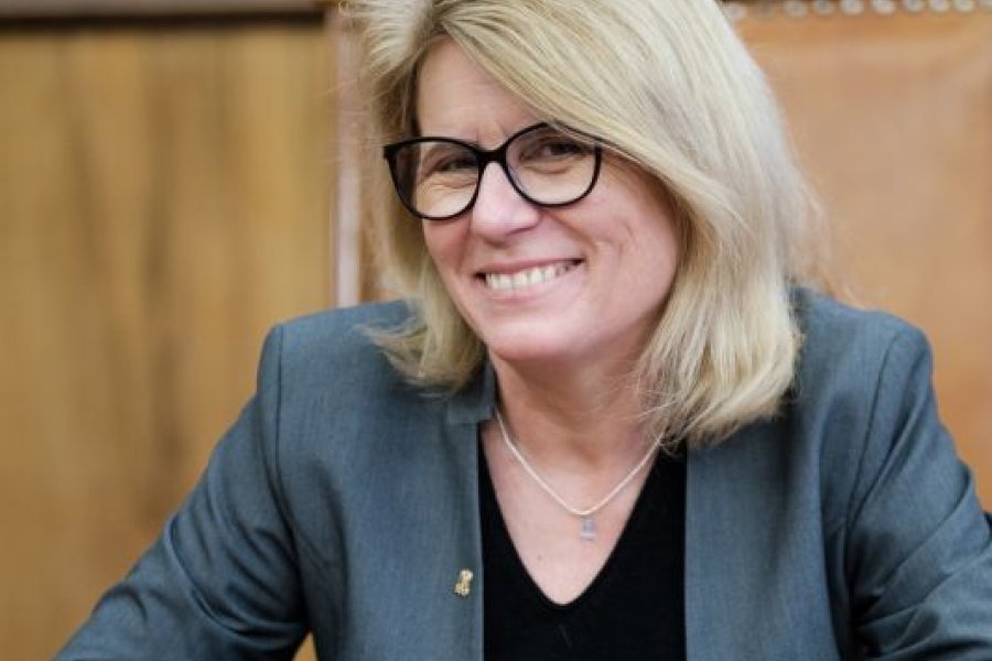 Prof. dr hab. Bogumiła Kaniewska